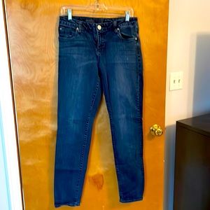 Kut from the Kloth Sienna Skinny Jeans